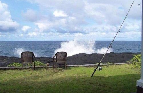 Keaau House | Ocean Front Paradise with Hot Tub in Hawaii