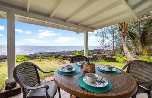 Keaau House | Ocean Front Paradise with Hot Tub in Hawaii