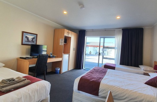 Northcote Hotel | Ocean Inn Motel