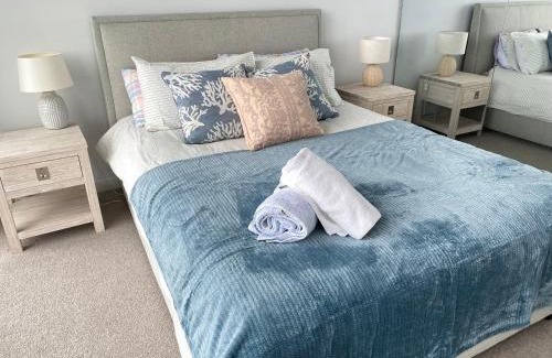 Broadbeach Apartment | Ocean Luxe Retreat