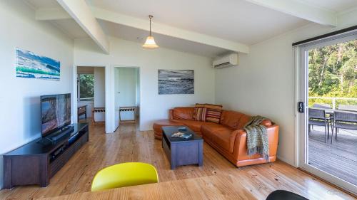 Wye River House | Ocean Magic Where The Bush Greets The Sea