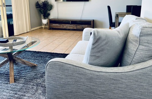 Wallaroo House | Ocean Oasis