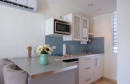 Ocean Park Apartment | Ocean Park Luxury 1 bedroom Apt