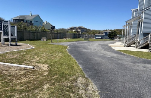Duck Condo | Ocean Pines - 2BR/2BA Condo in Duck, NC