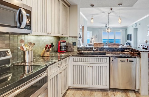 Amelia City Condo | Ocean Place 6th Floor Elegant Comfort
