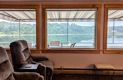 Mid-Coast and Islands Cottage | Ocean's Edge sits right on Stover's Cove.