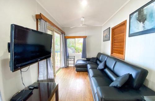 Traviston House | Ocean Shores UP - Burrum Heads- Riverfront - Pool -2BR