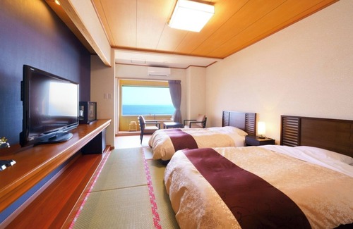 Beppu Hotel | Ocean sideJapaneseWestern room with semiopena/Beppu Ōita
