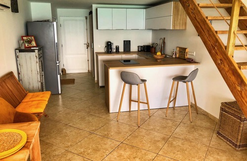 Grand Case Apartment | OCEAN SOUNDS : one bedroom two floor beach apartment with a stunning view