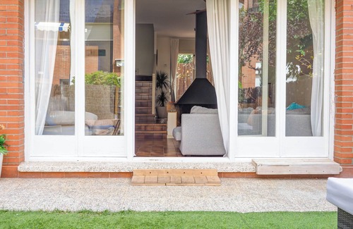 Passeig Maritim Villa | Ocean Spirit House by Hello Homes Sitges