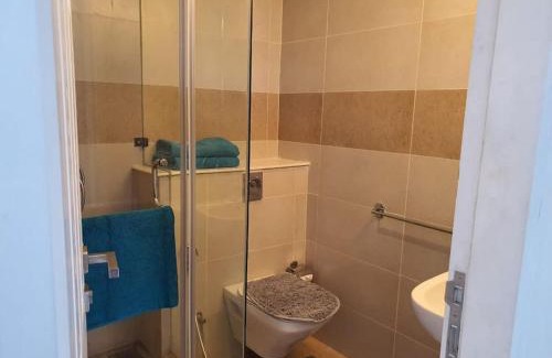 Mount Lavinia Apartment | Ocean stays at Mount two Bedroom sea view apartment