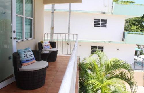 Puntas Apartment | Ocean Terrace 202 a 4 min walk to Sandy Beach