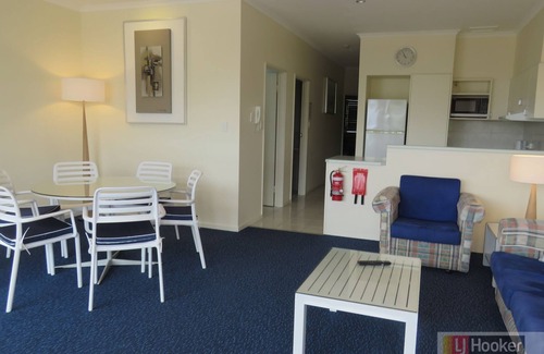 South West Rocks Apartment | OCEAN VIEW 2 - AIRCONDITIONED & VIEWS AND EASY WALKING DISTANCE