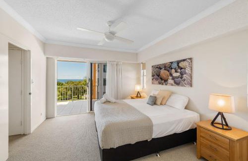 Mudjimba Apartment | Ocean View 3 bedroom Apartment