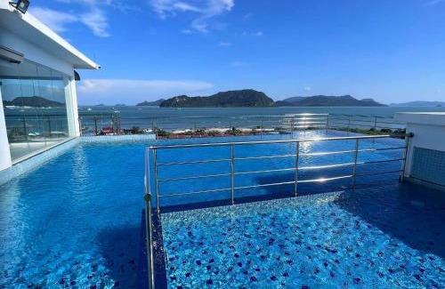 Kuah Apartment | Ocean View 611