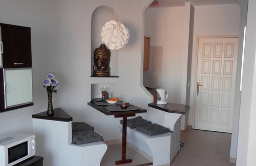 Costa Adeje Condo | Ocean view apartment in Playa Paraiso