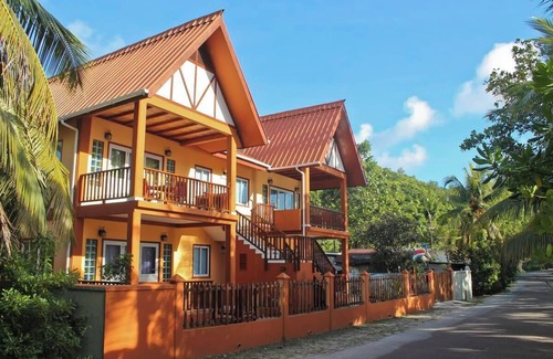 Mahe Island Apartment | Ocean view apartment in south Mahe, just in front of Baie Lazare beach.
