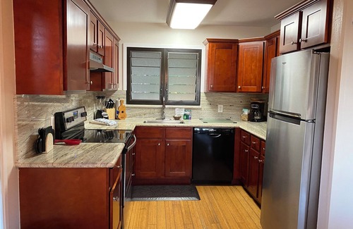 Lihue Condo | Ocean View, Beachfront Townhouse 2bd/2ba/2 lanai