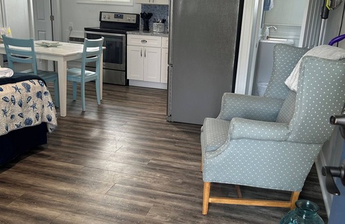 Old Orchard Beach Condo | Ocean view, fully renovated beach condo! Steps to the sand, sleeps 6