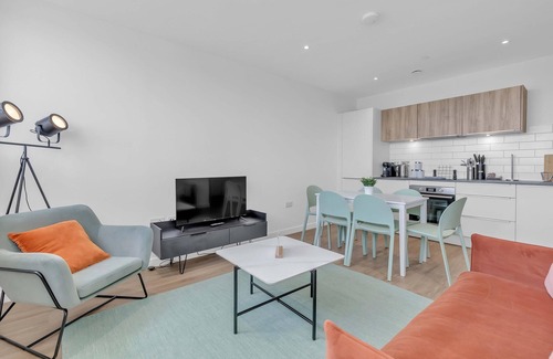 St Leonards-On-Sea Apartment | Ocean View B SEAVIEWS FREE PARKING|By My Getaways