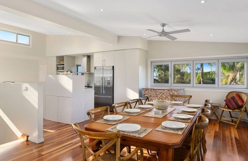 Mullaway House | Ocean View Lodge - Private Mullaway position