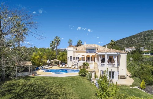 Sao Clemente Villa | Ocean View Luxury Detached Villa