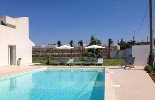Donnalucata House | Ocean View Property in southern Sicily, with a multitude of nearby attractions