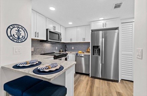 Cape Caneveral Beach Gardens Condo | Ocean View | Resort Amenities | Coastal Design | Private Beach Access
