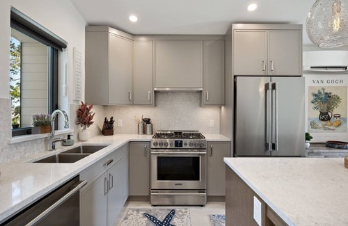 Black Creek House | Ocean View Town House #2 at THE BEACH HOUSE!