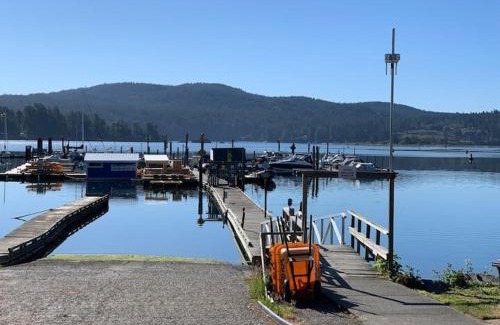 Sooke House | Ocean View Townhome - Sooke Harbour Marina