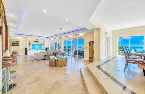 Islamorada Apartment | Ocean View Two Duplex Penthouses Retreat amenities: tennis court heated Pool Vista Key