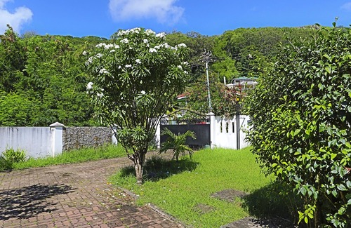 Mare Anglaise Villa | Ocean View Villa - Beauvallon Villas