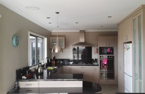Orewa Villa | Ocean View Villa in Orewa, Auckland