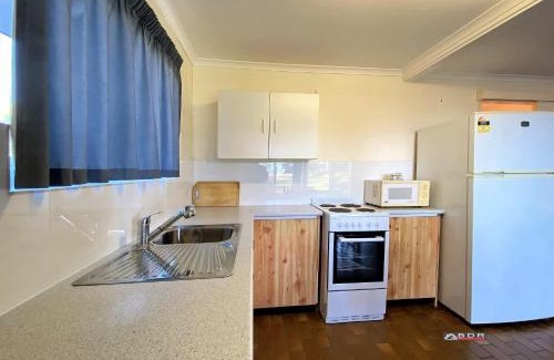 Traviston Apartment | Ocean Views