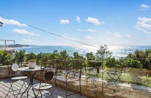 Collaroy Beach House | Ocean Views, Deck and Parking at Beach Apartment