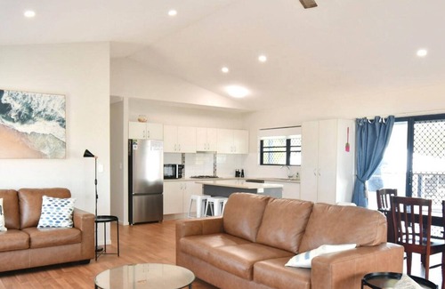 Woodgate House | Ocean views from Deck @ 62 First Avenue