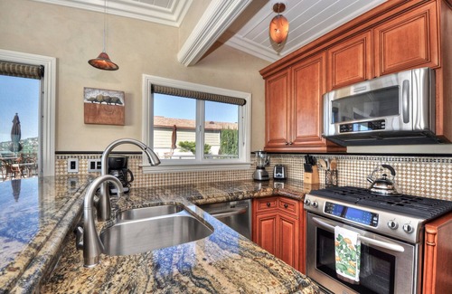 Laguna Beach Villa | Ocean views steps to the water prime Laguna Beach 8 Villa Roma