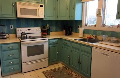 Admiral Estates House | Ocean Views. There is a special feel to this beautiful townhome.
