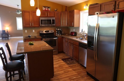 Kapoho House | Ocean views & trade winds and wonderful open plan 4 bed, 3 bath with large lanai