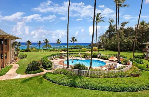 Lihue Condo | Ocean Views w/Lanai, Kitchen, WiFi–Kaha Lani