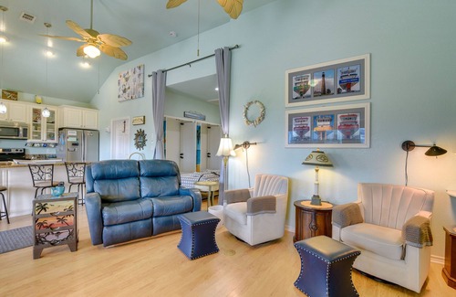 Port Bolivar House | Ocean Views & Walk to Shore: Crystal Beach Home!