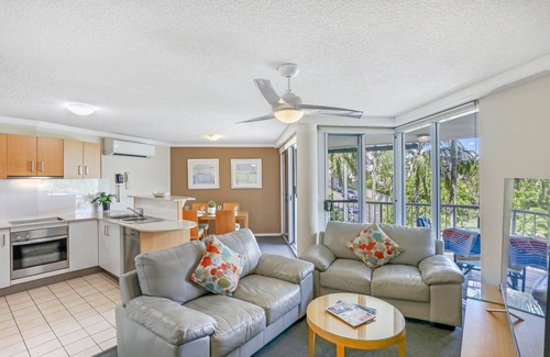 Alexandra Headland Apartment | Ocean Vista On Alex