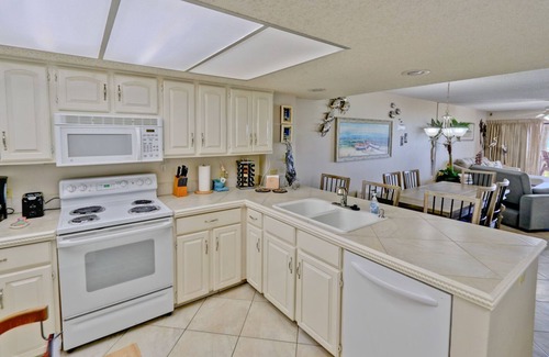 South Padre Island Condo | Ocean Vista Towers 202