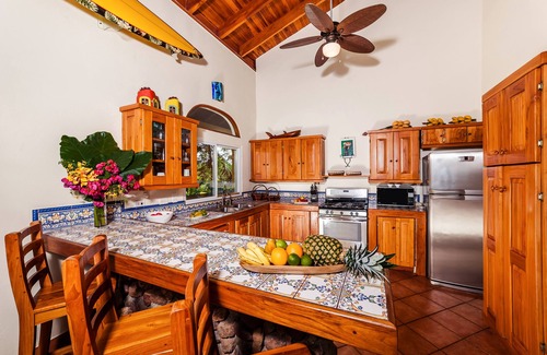 Playa Negra House | Oceanfront on Private Beach w/Awesome Pool! CASA LUNA DE MIEL