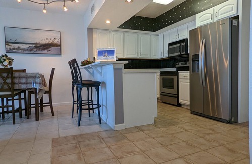 Tropic Condo | Oceanfront 2BR with Breathtaking Views next to Patrick SFB, Satellite Beach