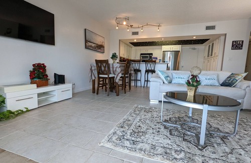 Tropic Condo | Oceanfront 2BR with Breathtaking Views next to Patrick SFB, Satellite Beach