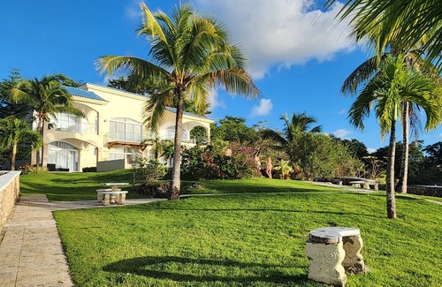 Rio San Juan Villa | Oceanfront 4-bedroom villa in Rio San Juan