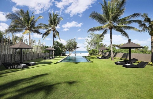 East Selemadeg Villa | Oceanfront 5 Bedroom Villa in Tabanan