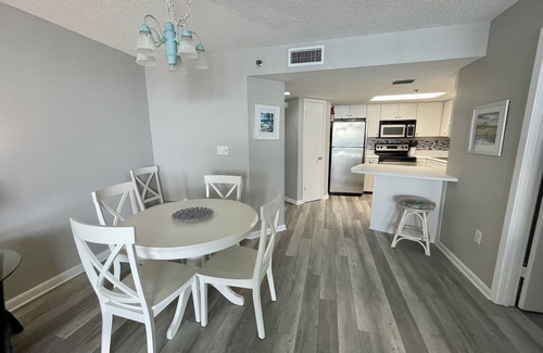 Orange Beach Condo | Oceanfront - Awesome View - Great Location! Sleeps 8 King, two queens, sofa bed