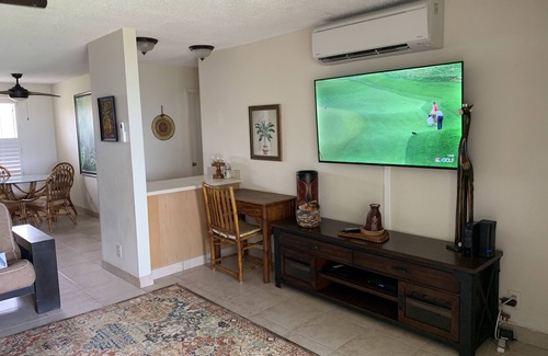 Kapaa Condo | OCEANFRONT - BREATHTAKING! PONO KAI Condo! 2bd2bth! Washer/Dryer/AC